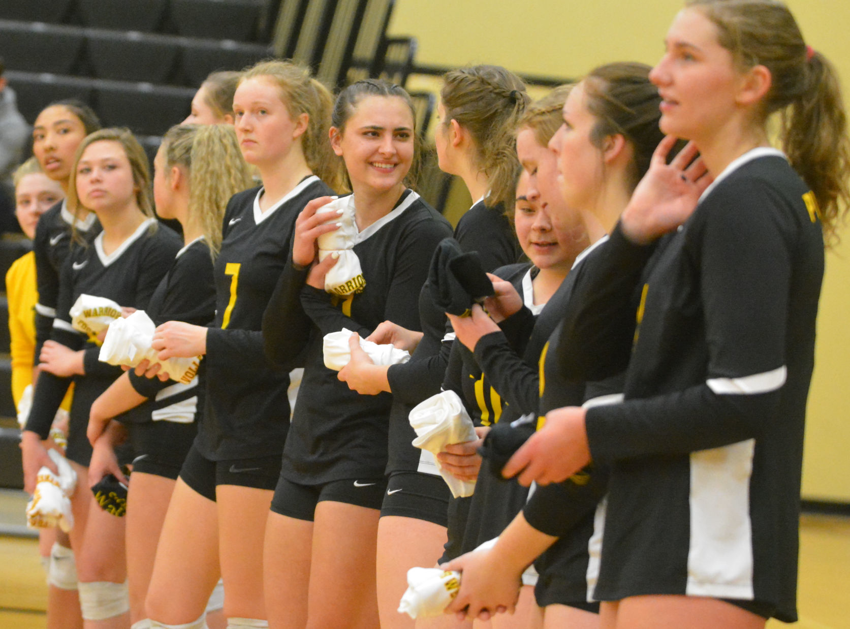 PHS volleyball